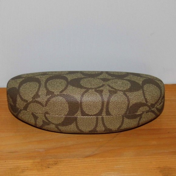 Coach Signature C Logo Clamshell Sunglasses Case - Picture 3 of 3